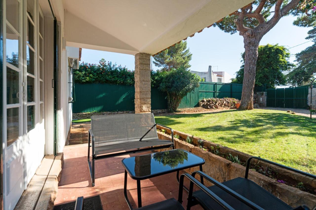 4-Bedroom House In Cascais, Near Guincho Beach Екстер'єр фото