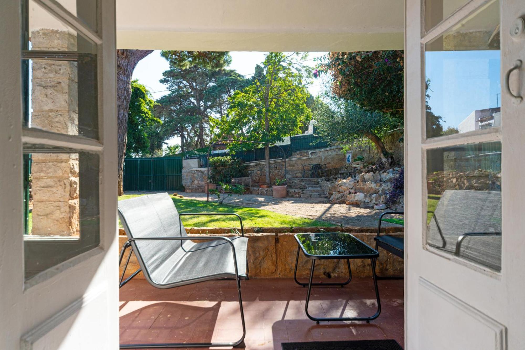 4-Bedroom House In Cascais, Near Guincho Beach Екстер'єр фото
