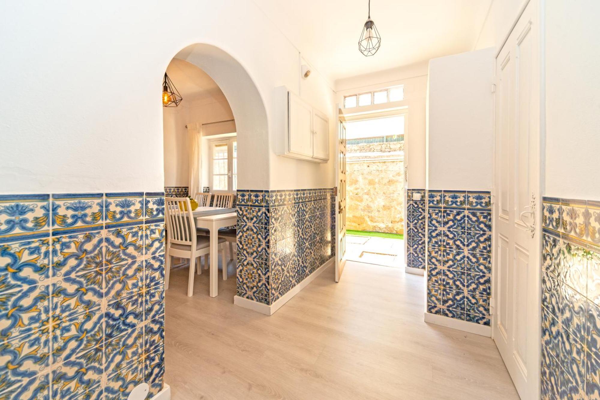 4-Bedroom House In Cascais, Near Guincho Beach Екстер'єр фото